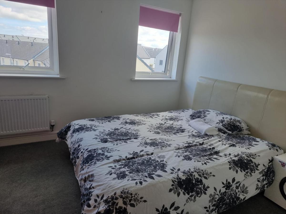 Kingsize Room Close To The A30 Camborne Pool Экстерьер фото