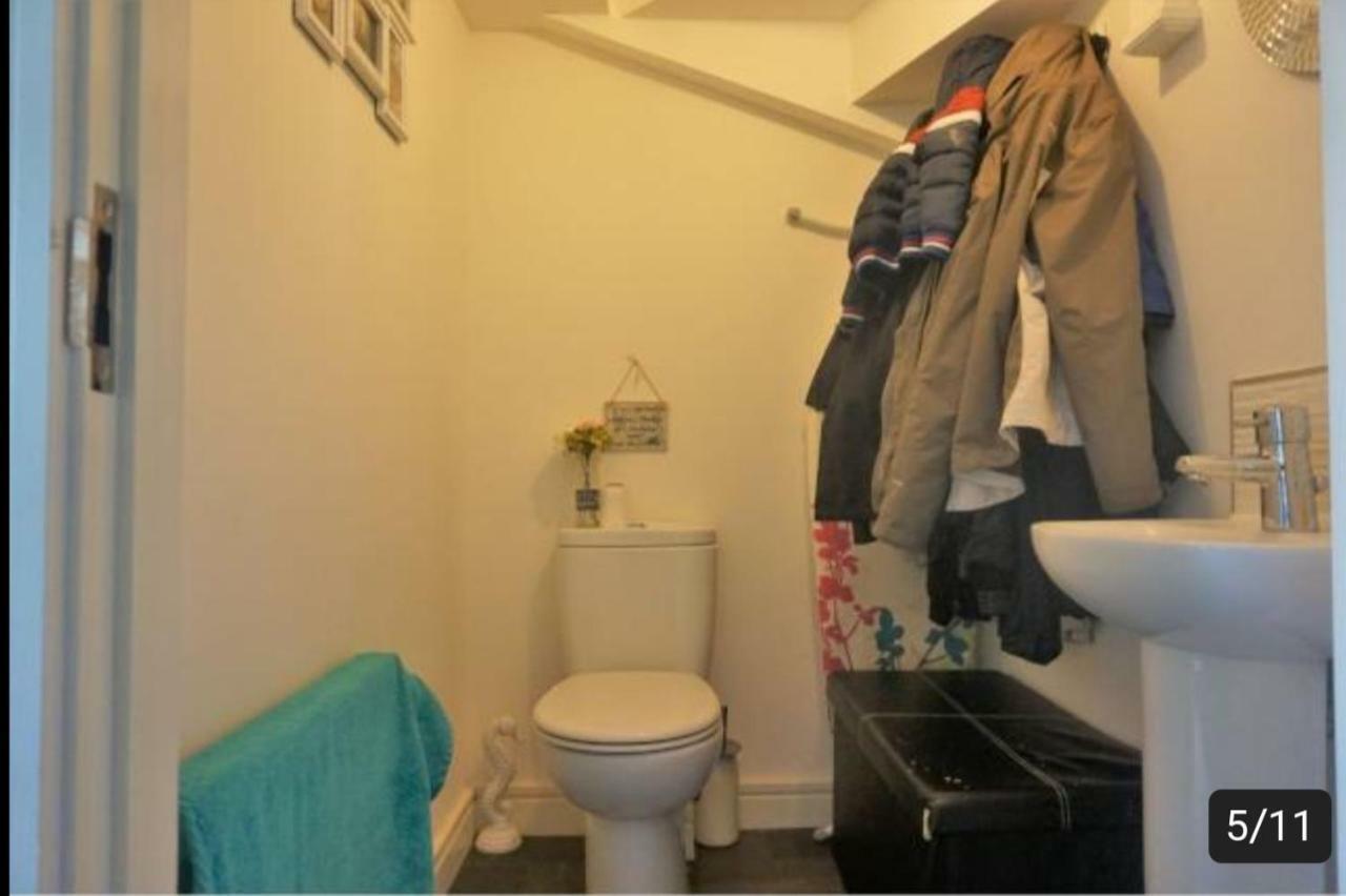 Kingsize Room Close To The A30 Camborne Pool Экстерьер фото